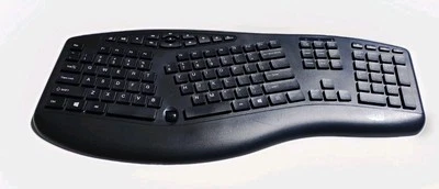 Adesso TruForm Media 1600CB - Teclado ergonómico inalámbrico - Negro necesita dongle Foto 1 de 4