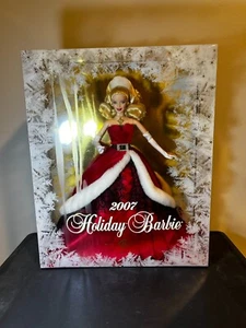2007 Holiday Barbie Collector series in box mint condition - Picture 1 of 5