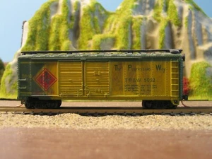 'N' Scale - Atlas-T P & W 40ft. Freight Car (Weathered) - Micro-Trains Couplers - Picture 1 of 1