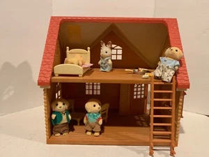 Calico Critters Red Roof Cozy Cottage Starter Home Original Spielset mit Extras - Bild 1 von 2