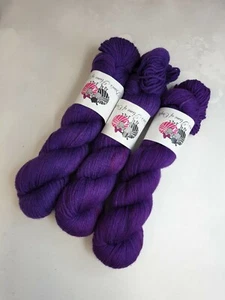 Corriedale DK weight yarn, 100g, ROYAL PURPLE - Picture 1 of 5