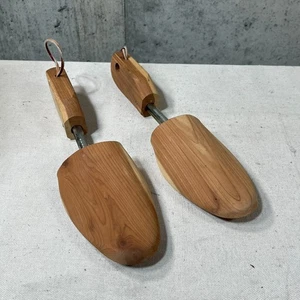 Herren Zeder Schuhspanner verstellbar gefedert Paar 12" - Bild 1 von 4