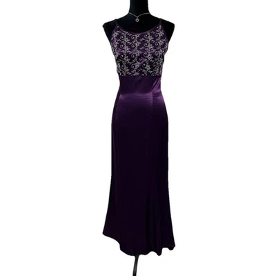 Maxi vestido satinado de graduación de los 90 Jessica McClintock Gunne Sax ciruela púrpura 7/8 Y2K de colección Foto 1 de 4