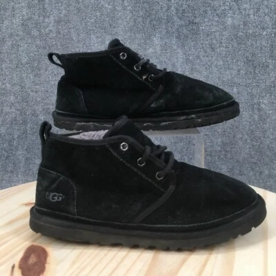 Botas Ugg Masculinas 9 Neumel Pele de Carneiro Forrada de Inverno Botas de Tornozelo Camurça Preta com Cadarço - Imagem 1 de 4