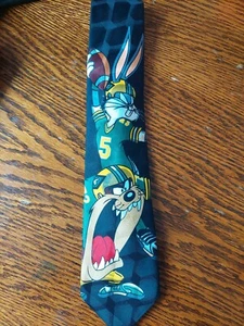 Looney Tunes Mania Mens Tie Football Vintage Oakland Taz Bugs Bunny Daffy Sports - Picture 1 of 5