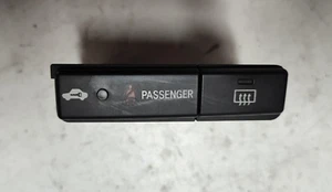 Toyota Avensis T250 Heater Window Passenger lock Switch 84790-05110 2003 TO 2010 - Picture 1 of 3