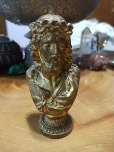 Vintage cast metal bust of Jesus with crown of thorns figurine - Picture 1 of 9