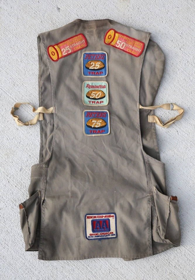 Vtg Bob Allen Gun Club Trap Shooting Hunting Vest Small Peters Remington Patches - Image 1 of 4