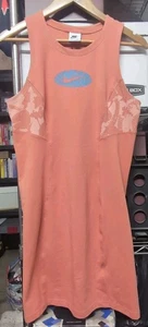 NIKE NWT Fitted Dress Women’s Size M Medium SPTCAS  - Picture 1 of 16
