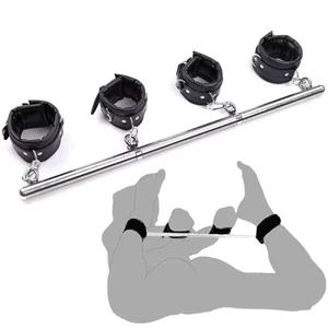 Verstellbare BDSM Beine Spreizstange mit Schäkeln, Pranger Sklavenausrüstung Handschellen - Bild 1 von 15