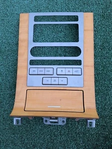 2007-2010 LINCOLN NAVIGATOR FRONT CENTER DASH RADIO BEZEL TRIM 07-10 OEM SURROUN - Picture 1 of 7
