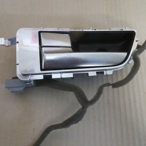 RANGE ROVER SPORT L320 2011 HINTEN LINKS TÜRGRIFF INNEN - Bild 1 von 3