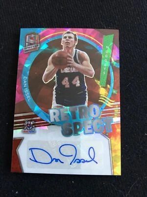 2021-22 Spectra Dan Issel Astral Prizm Retrospect Autógrafo 09/49 Pepitas Foto 1 de 2