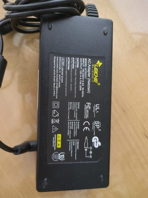 Leicke AC Adapter Netzteil 90W (WH) 19V 4. 74А 5.5*2. 5m - Bild 1 von 2