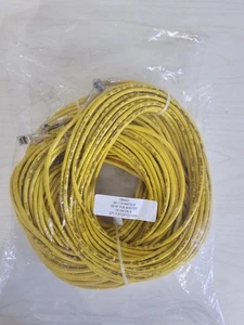 Menge fünf (5) Ethernet Patchkabel 40' gelb - Bild 1 von 5