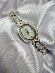Bulova Crystal Dial Two-Tone MOP Dial Ladies Women’s Watch Petite Classy Oval - Picture 1 of 13