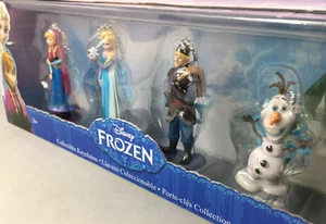 Disney Frozen Collectible Set of 4 Keychains Elsa, Anna Olaf And Kristoff 3" New - Picture 1 of 12