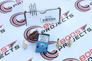 AEM Boost Control Solenoide 1/8" NPT y 3/16" Barb Accesorios Universal 30-2400 - Imagen 1 de 7