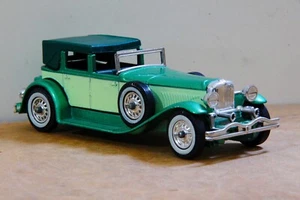 MATCHBOX MODELS OF YESTERYEAR, No. Y-4. 1930 DUESENBERG "J" TOWN CAR, GREEN. V.G - Picture 1 of 3