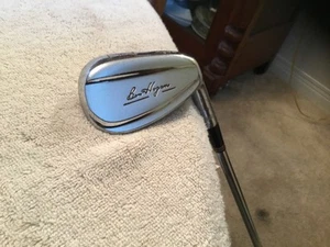 Vintage Ben Hogan Apex Red Line Equalizer Wedge - Picture 1 of 7
