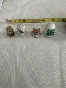 Vintage Konvolut 4 Nähen Fingerhüte Keramik Porzellan Metall - Bild 1 von 13