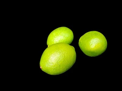 Vintage 3 limas falsas usadas para medidas decorativas parecem reais - Imagem 1 de 4