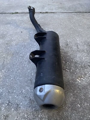 Silenciador de tubo de escape Yamaha YFZ450R 2009-2024 stock OEM Foto 1 de 2