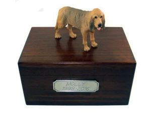 Beautiful Paulownia Wooden Personalized Urn With Bloodhound Figurine - Picture 1 of 5