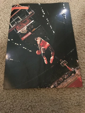 Vintage DOMINIQUE WILKENS 1990 SLAM DUNK CONTEST Poster Print Ad ATLANTA HAWKS Cover