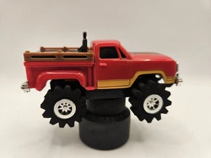 1981 SCHAPER STOMPER 4X4 DODGE RAM WAGON (Red) Works & lights (no battery cover) - Picture 1 of 12