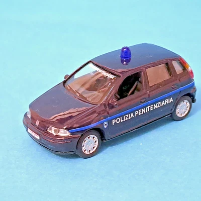 NEW-RAY - FIAT PUNTO POLIZIA PENITENZIARIA - 1:87 - H0 - Immagine 1 di 4