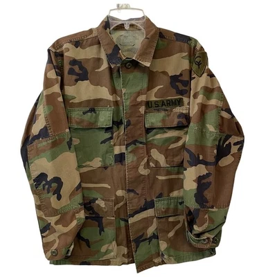 US Army Camouflage Jacket Sm Regular Woodland Camo Field Coat Men Button Front - Image 1 of 4