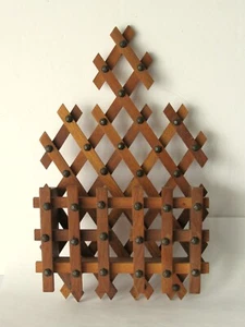 Antique tramp art style lattice work wall pocket Americana folk art cottage - Picture 1 of 4