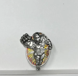 Universal Studios Theme Park Marvel Iron Man Pinback Pin New On Card - Picture 1 of 2
