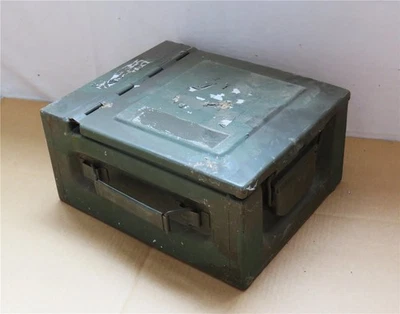 Orig. Munitionskiste Metall Werkzeugkiste BW Nato Patronenkasten DM 20 leer - Bild 1 von 4