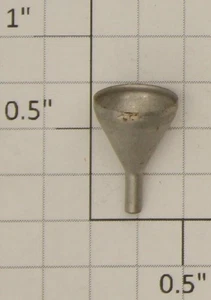American Flyer XA15FNL S Scale Smoke Fluid Pouring Funnel - Picture 1 of 1