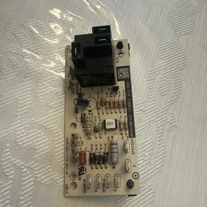 Placa de control Goodman PCBFM103 1005-171B - Imagen 1 de 4