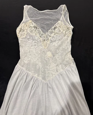 Camisola de malha de renda branca vintage anos 80 Victoria's Secret etiqueta dourada malha slip - Imagem 1 de 4