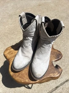 Lane EMMA JANE Women’s Cowboy Bootie 7.5 White Suede Western Style Cowgirl Boots - Bild 1 von 7