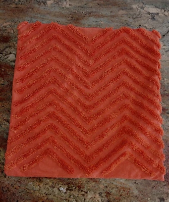 DKNY Cotton Chenille Zig Zag Geometric Orange Throw Pillow Cover 20" - Imagem 1 de 4