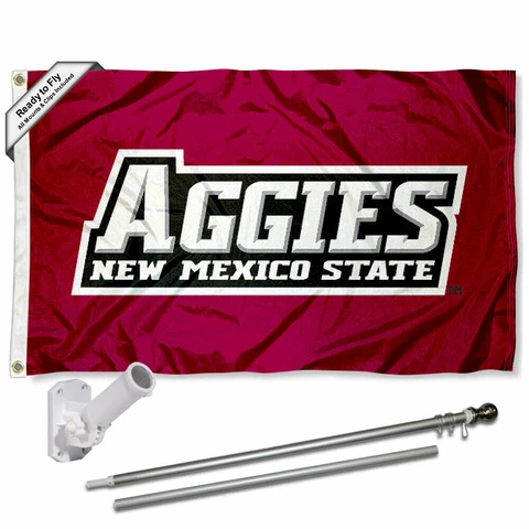 New Mexico State Aggies Flag Pole and Bracket Gift Set Package Cover