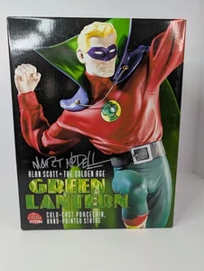 1999 DC Direct Golden Age GREEN LANTERN Alan Scott 12" Statue Limited SIGNED - Picture 1 of 12