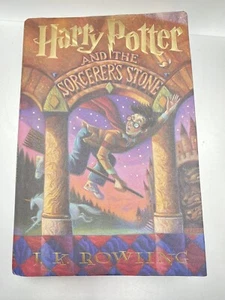Harry Potter And The Sorcerer's Stone 1st American Edition Printing J.K. Rowling - Picture 1 of 7