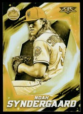 2017 Topps Fire #108 Noah Syndergaard Gold Minted