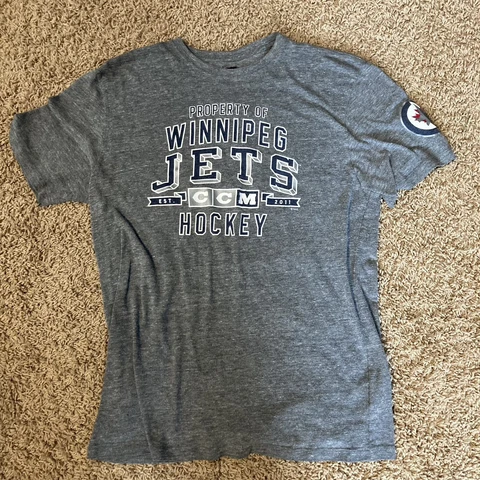 NHL CCM Adult Small Winnipeg Jets Tshirt Cover
