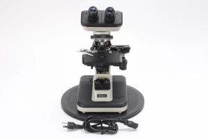Nikon YS2-H Alphaphot-2 Binocular Microscope 4x/0.1,10x/0.25,40x/0.65,100x/1.25 - Picture 1 of 11