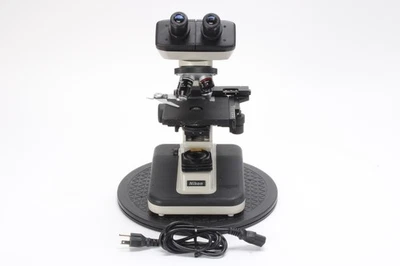 Бинокулярный микроскоп Nikon YS2-H Alphaphot-2 4x/0,1,10x/0,25,40x/0,65,100x/1,25 - Изображение 1 из 4