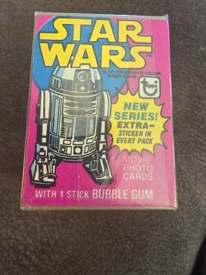 1977 Topps STAR WARS Yellow Series 3 complete set of 66 cards w/ wrapper - Image 1 of 3