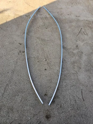 MASERATI GHIBLI M157 PUERTA SUPERIOR CARROCERÍA LATERAL TIRA MOLDURAS PAR 2013-2020 Foto 1 de 4