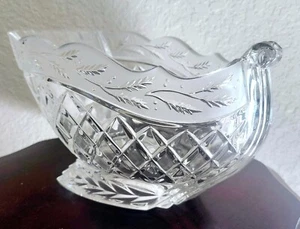 Elegant Lead Crystal Candy/ Fruit Bowl in Slate design 10" x 5 1/2" 5 3/4" deep - Picture 1 of 10